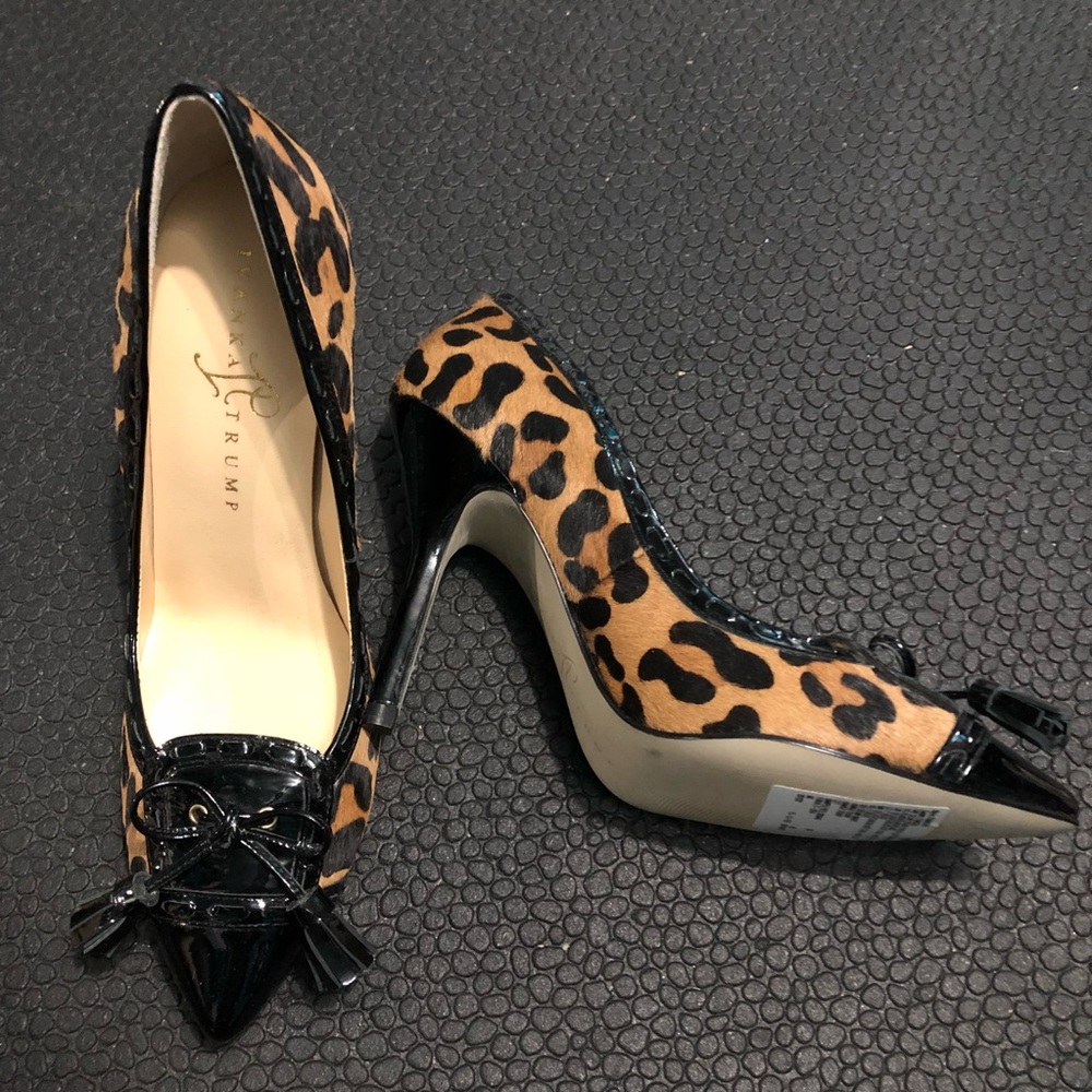 Patent leather High Heel Pump